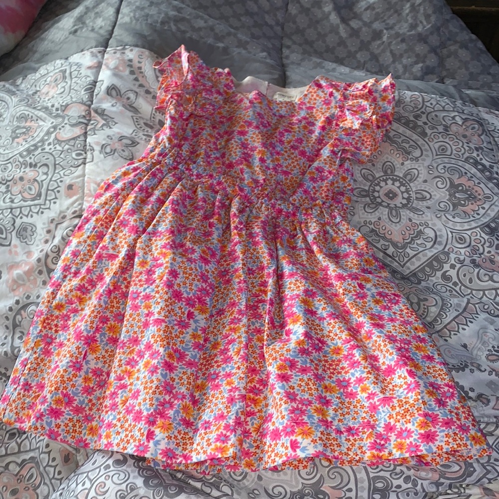 Girls dress